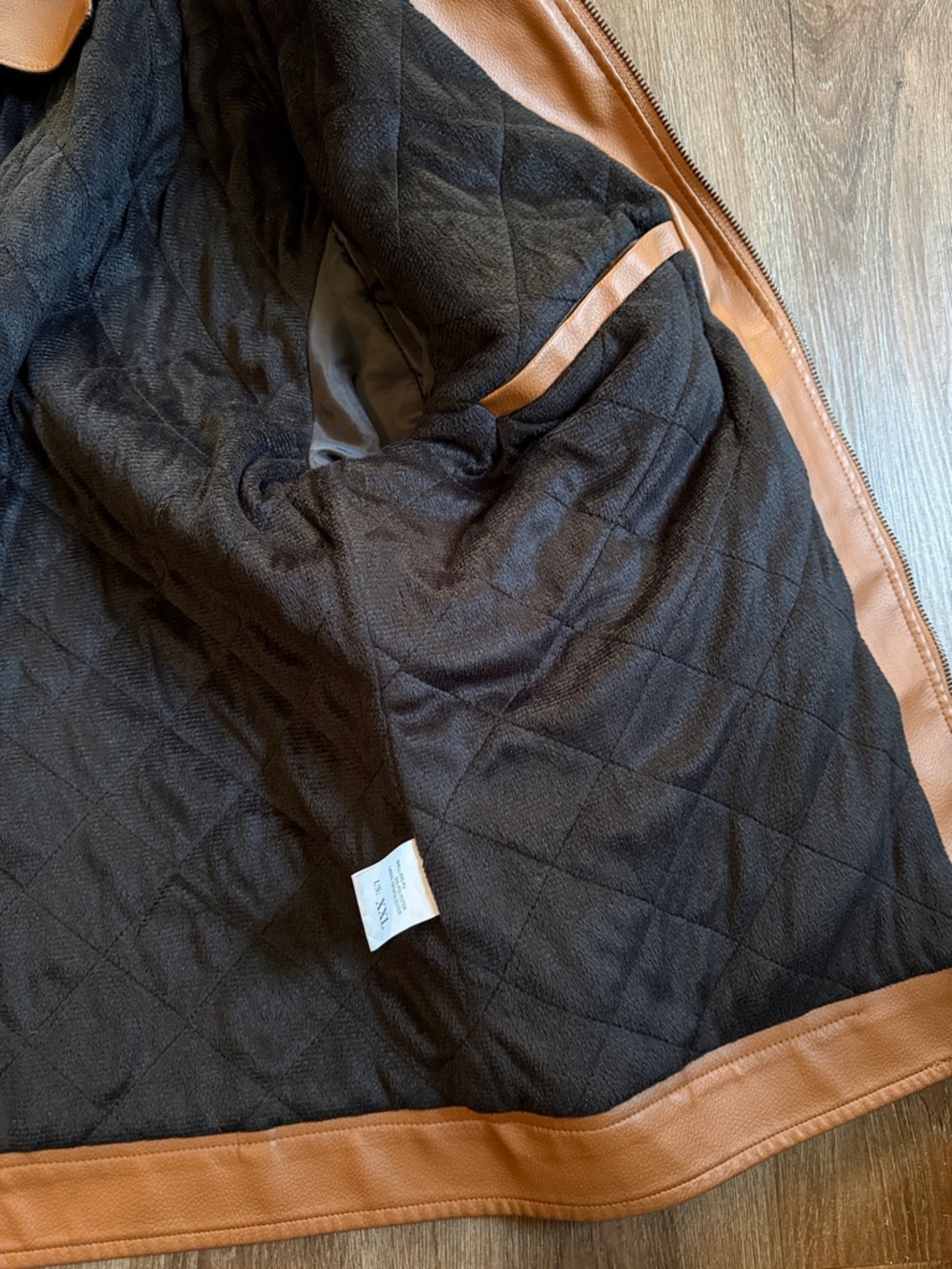 NWOT Men's Brown Faux Leather Quilted Moto Jacket - Picture 3 of 4